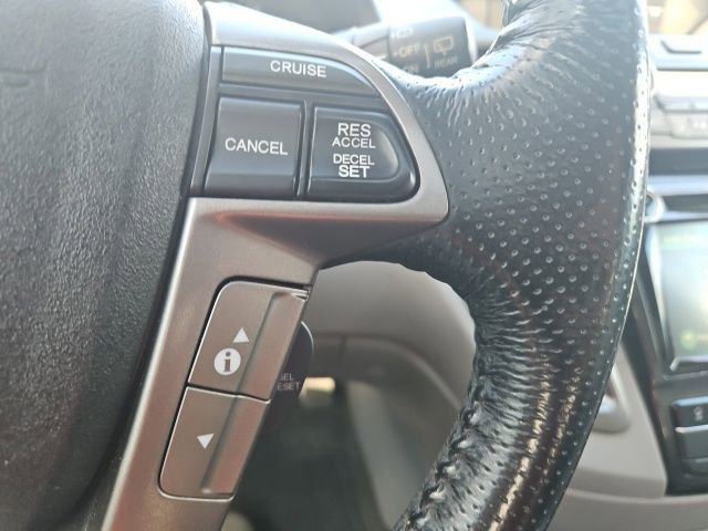 Used 2016 Honda Odyssey Touring Elite image 44