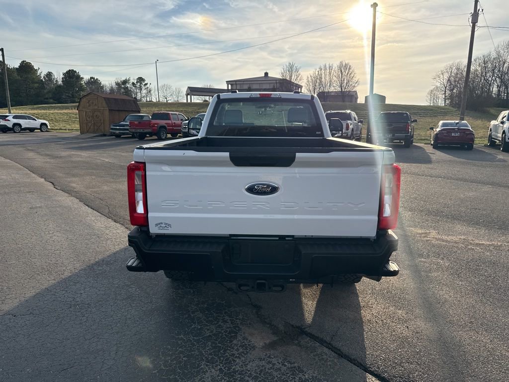 Used 2025 Ford F250 XL w/ XL Off-Road Package image 4