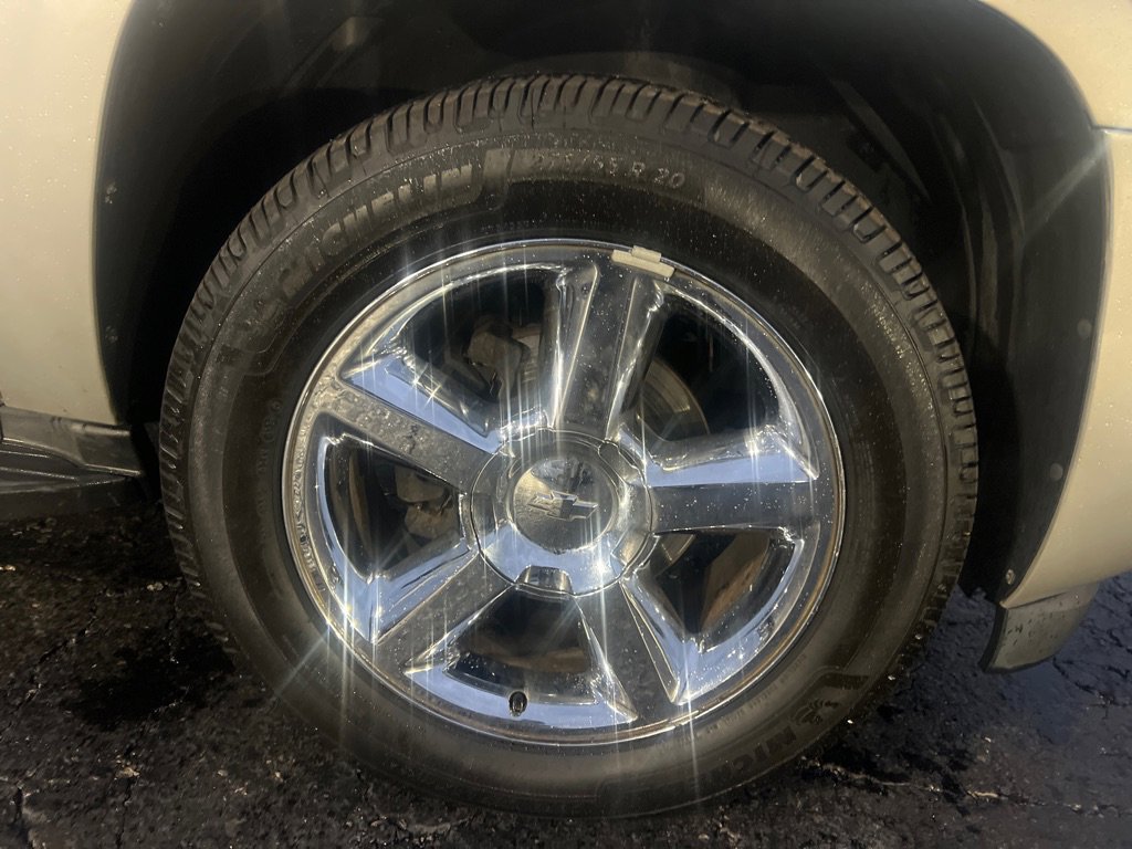 Used 2014 Chevrolet Tahoe LTZ image 43