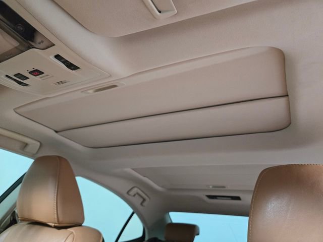 Used 2018 Lexus ES 350 w/ Luxury Package w/Wood Trim image 14