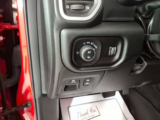 Used 2022 RAM 1500 Big Horn AWD/4WD image 15