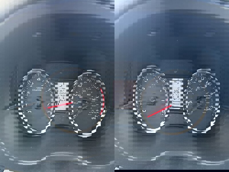 Used 2015 Subaru Forester 2.5i w/ Alloy Wheel Package image 18