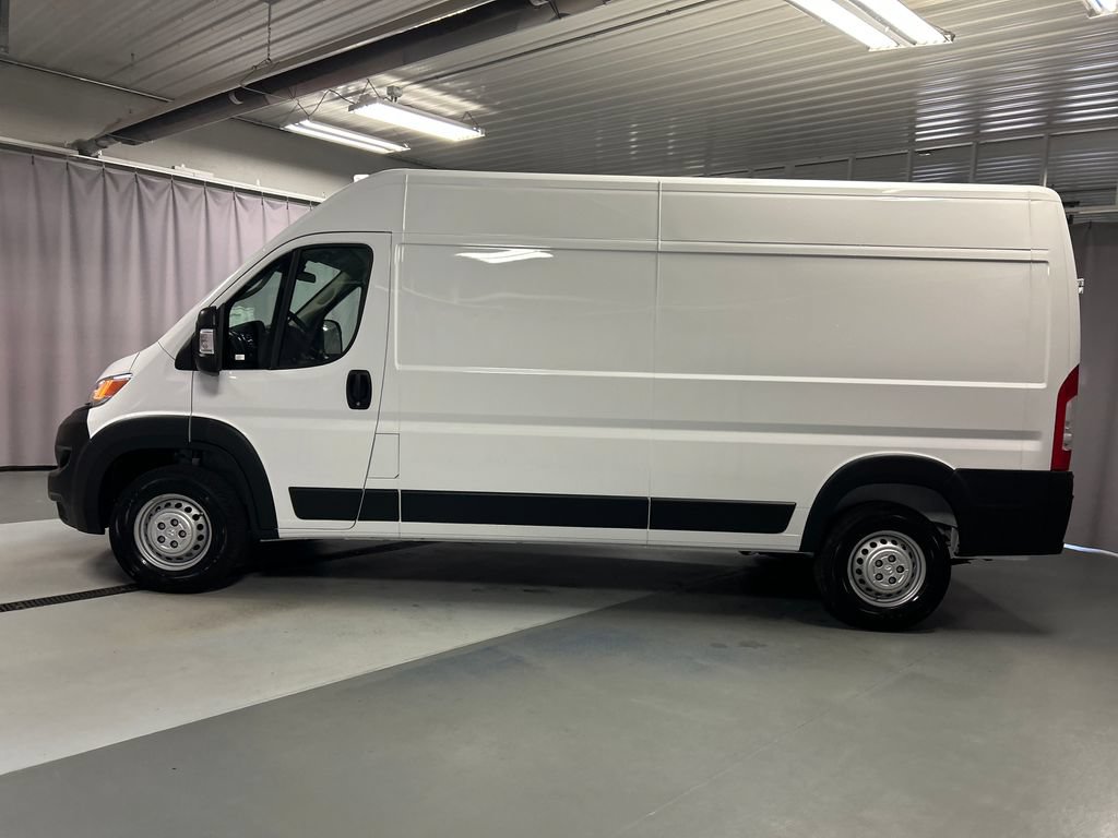 New 2026 RAM ProMaster 2500 w/ Convenience Group FWD image 4