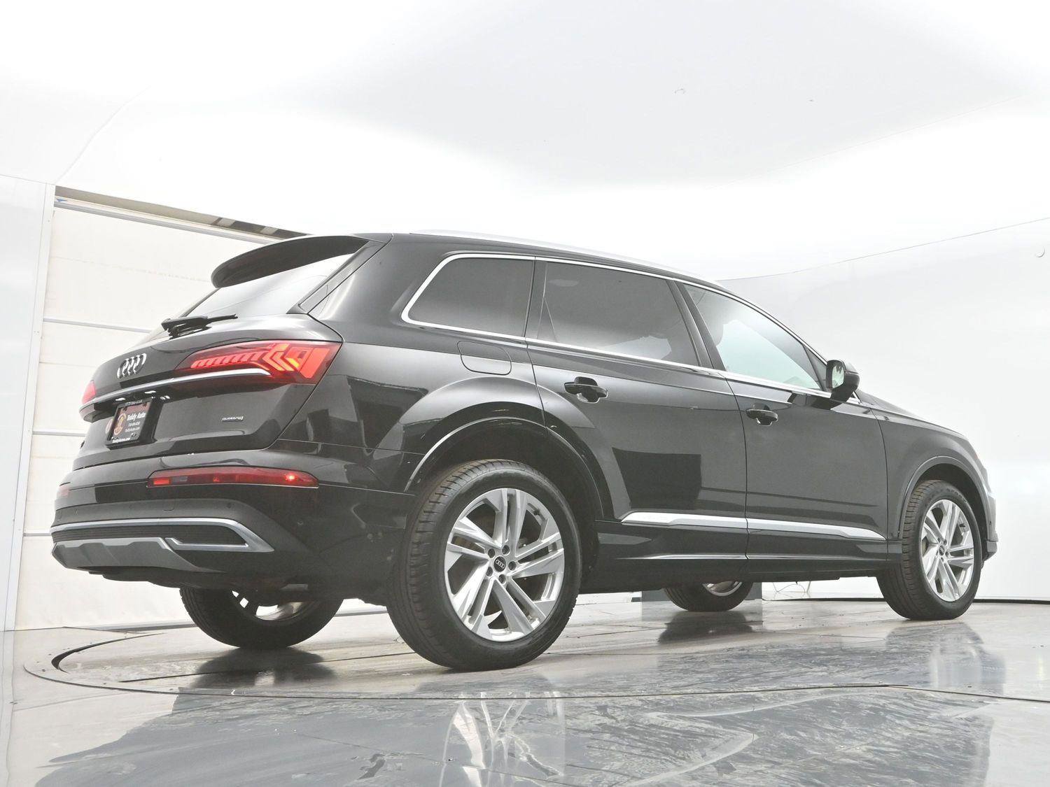 Used 2022 Audi Q7 3.0T Prestige AWD/4WD image 33