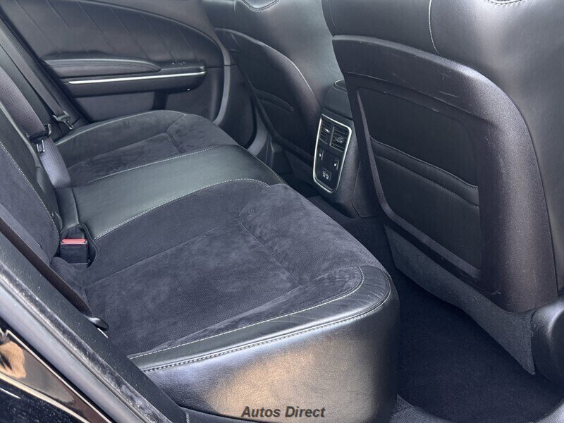 Used 2019 Dodge Charger Scat Pack w/ Plus Group RWD image 33