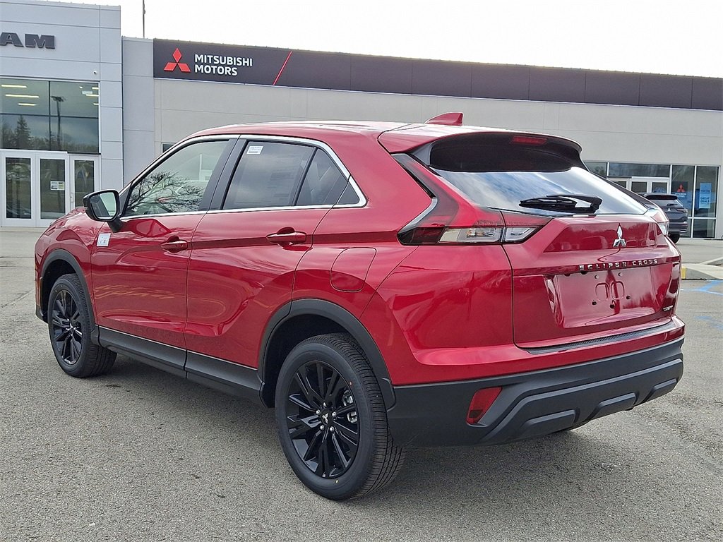 New 2026 Mitsubishi Eclipse Cross LE image 3