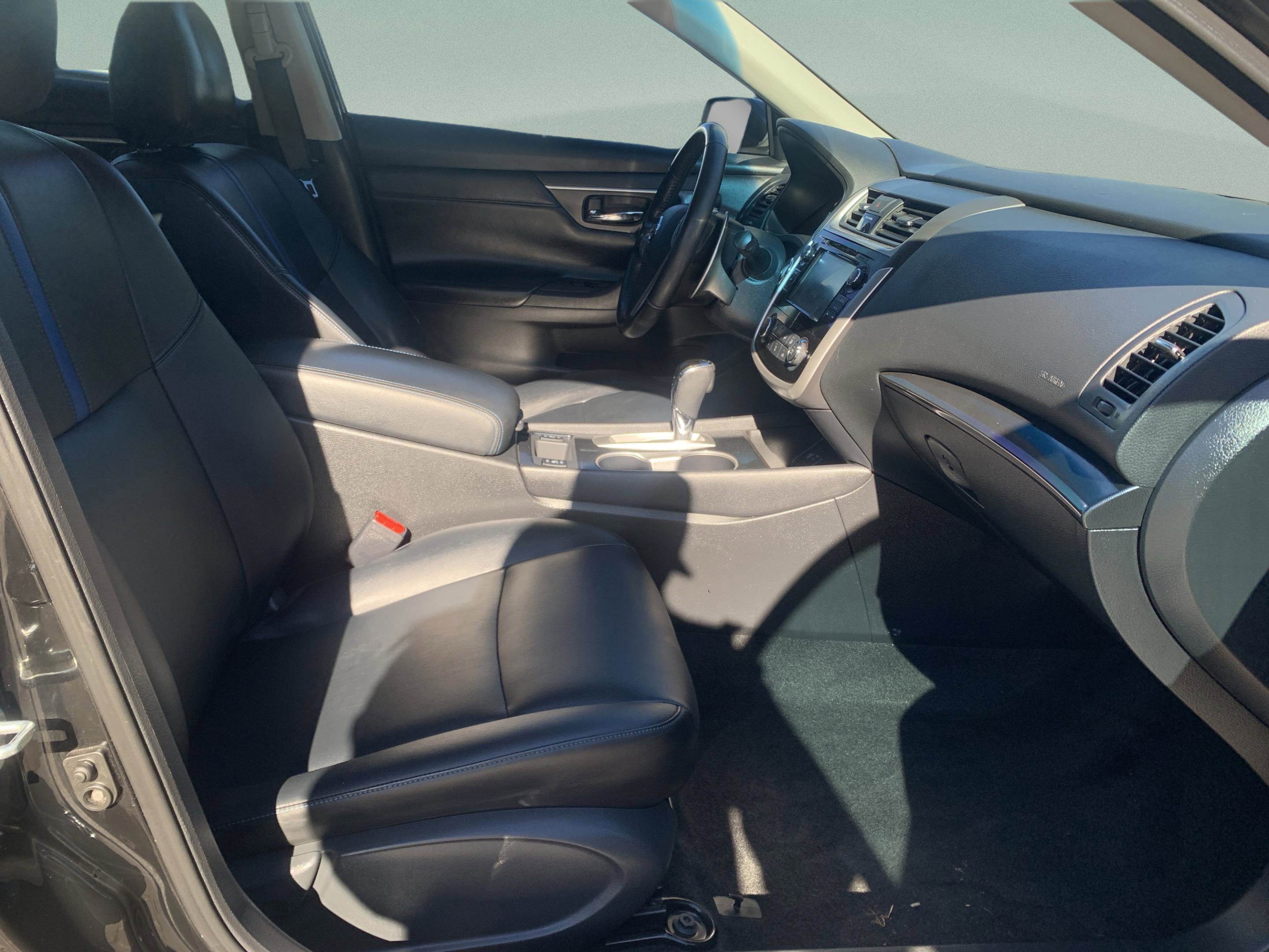 Used 2018 Nissan Altima 2.5 SR w/ SR Special Edition image 22