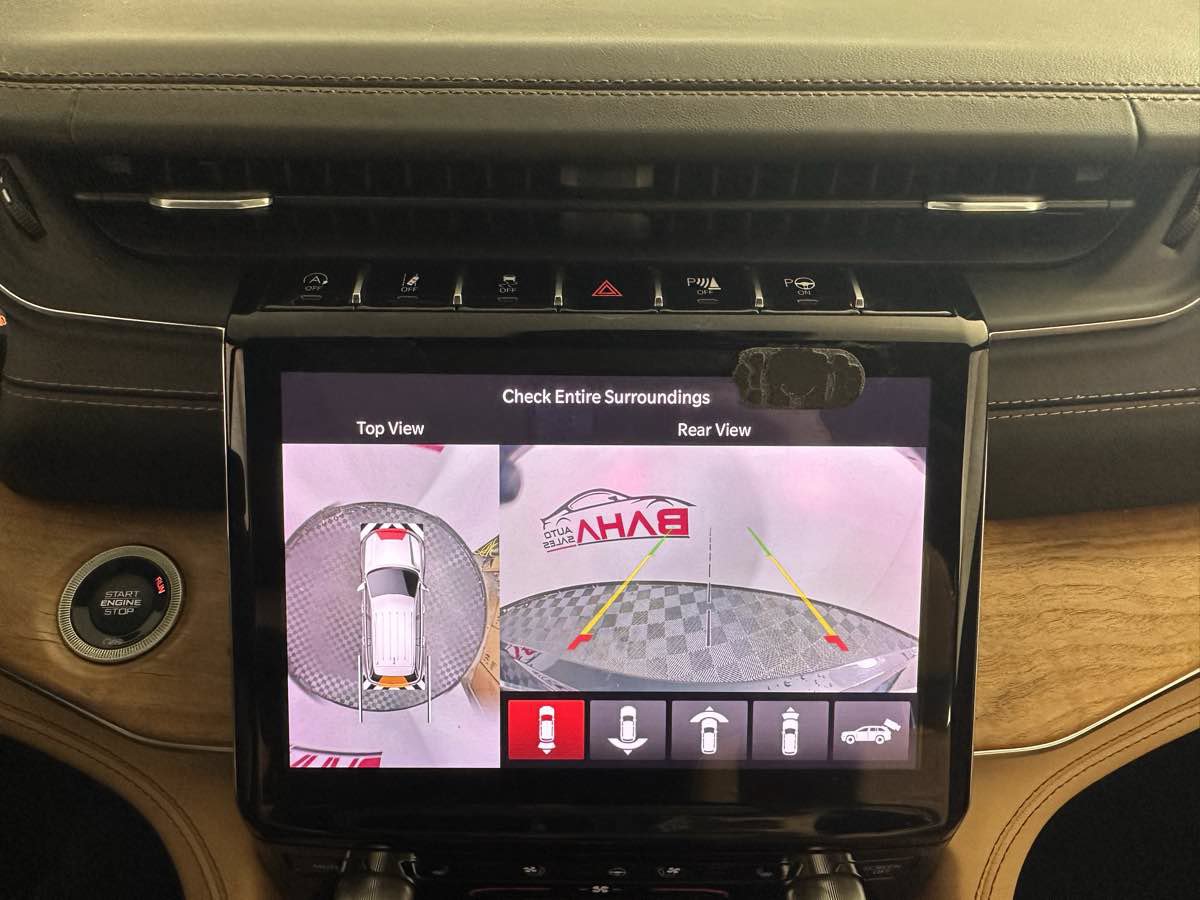 Used 2021 Jeep Grand Cherokee L Summit AWD/4WD image 45