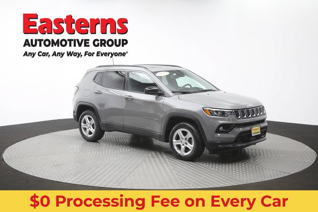 Used 2023 Jeep Compass Latitude w/ Sun and Sound Group AWD/4WD image 50