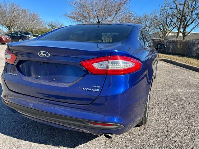 Used 2013 Ford Fusion SE image 12