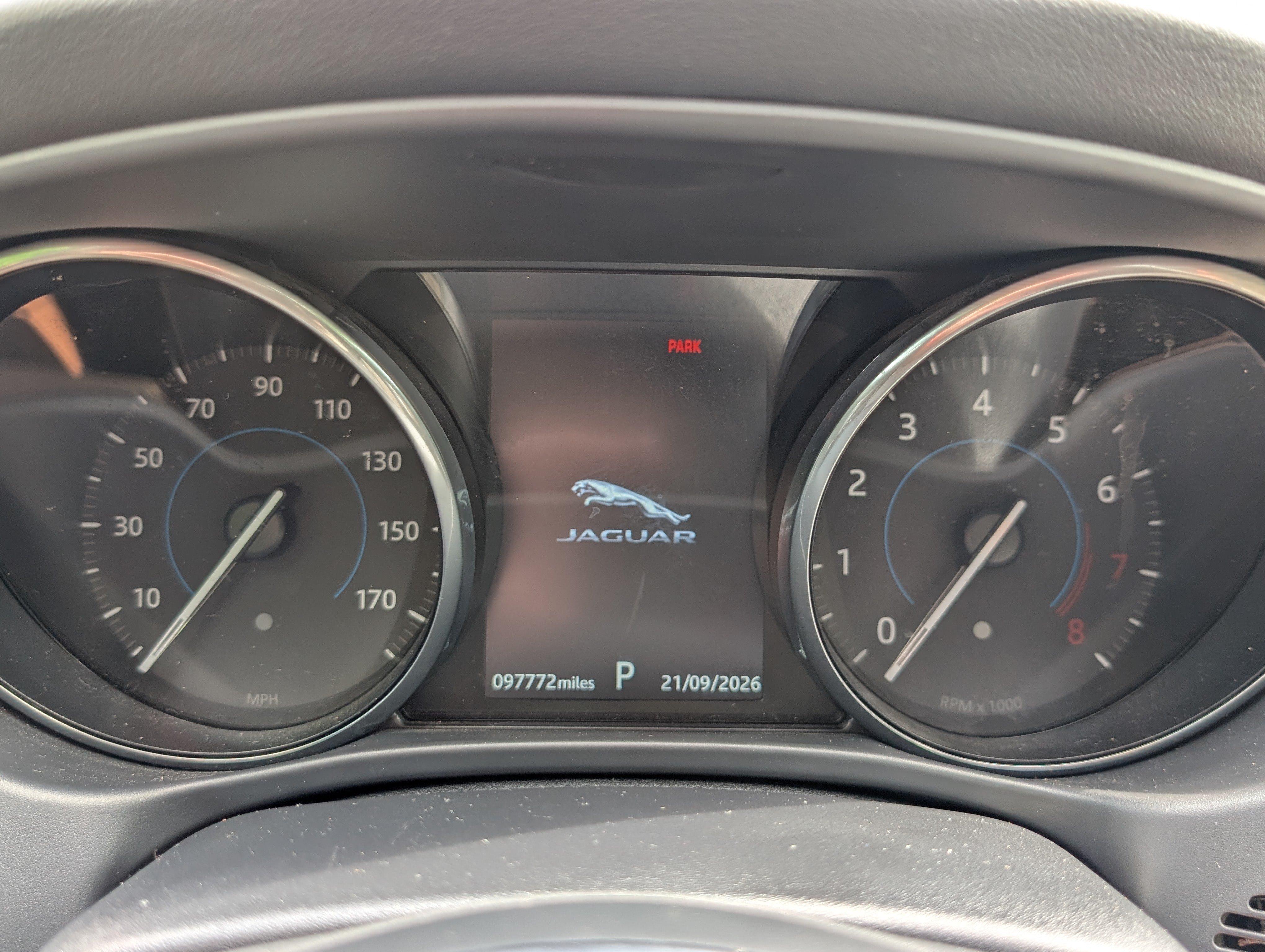 Used 2018 Jaguar XE Prestige AWD/4WD image 30
