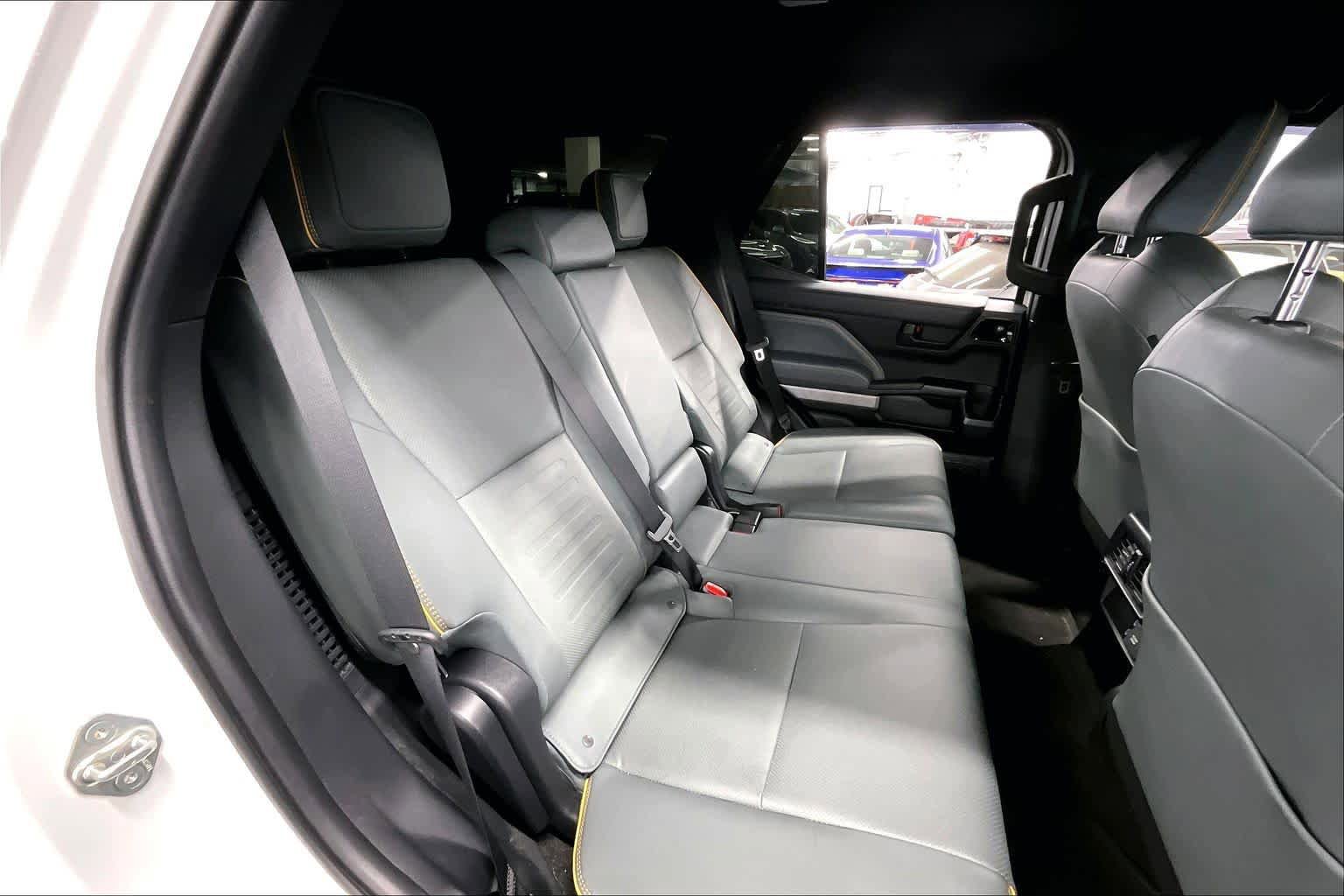 Used 2025 Toyota 4Runner Trailhunter image 20