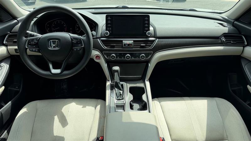 Used 2018 Honda Accord EX image 17