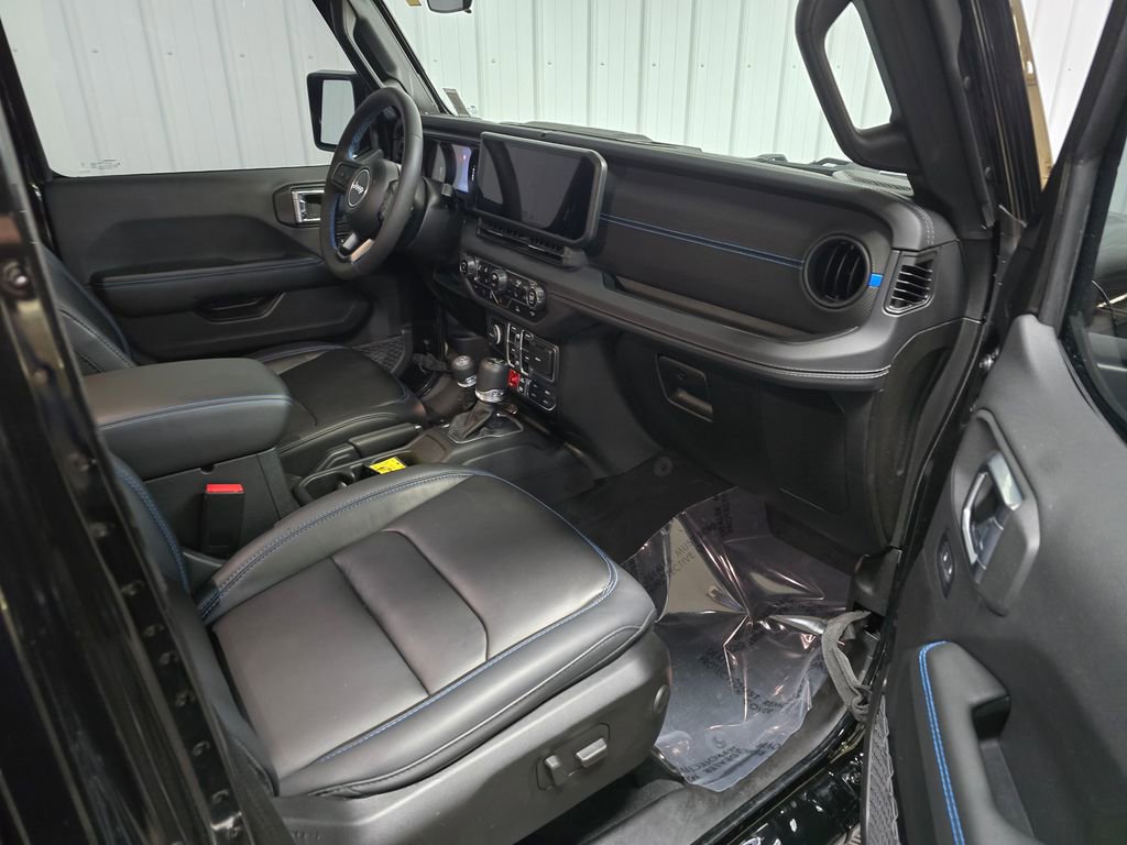 Used 2024 Jeep Wrangler Unlimited Rubicon 4xe w/ Convenience Group image 21