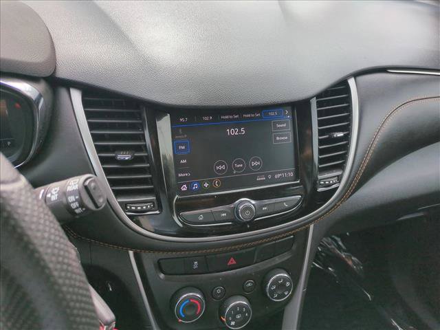Used 2021 Chevrolet Trax LT AWD/4WD image 14