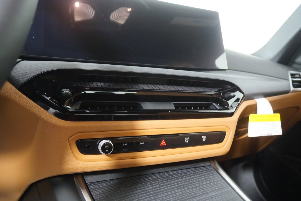 New 2026 BMW 330i Sedan w/ Premium Package RWD image 19