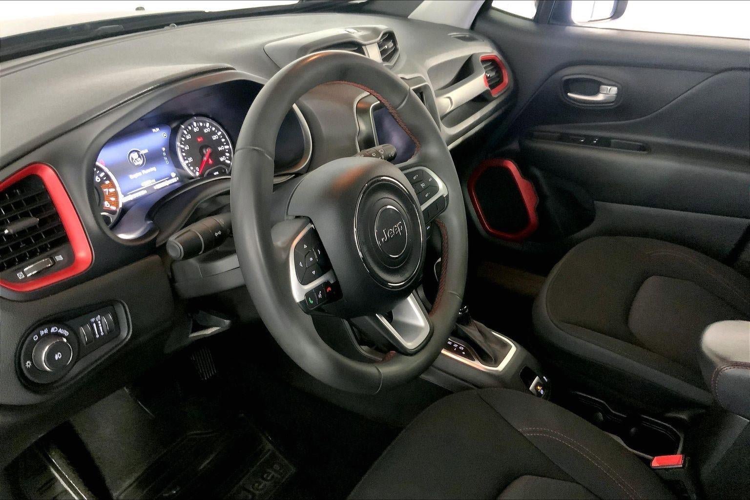 Used 2023 Jeep Renegade Trailhawk AWD/4WD image 14