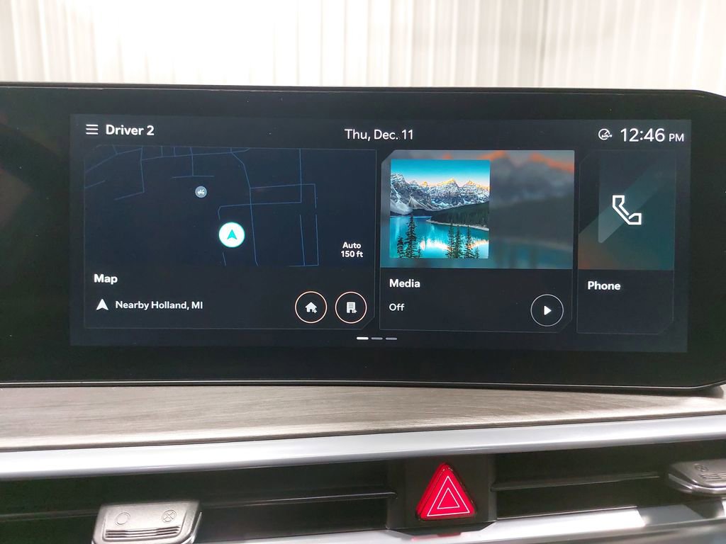 Used 2024 Kia Sorento SX image 24