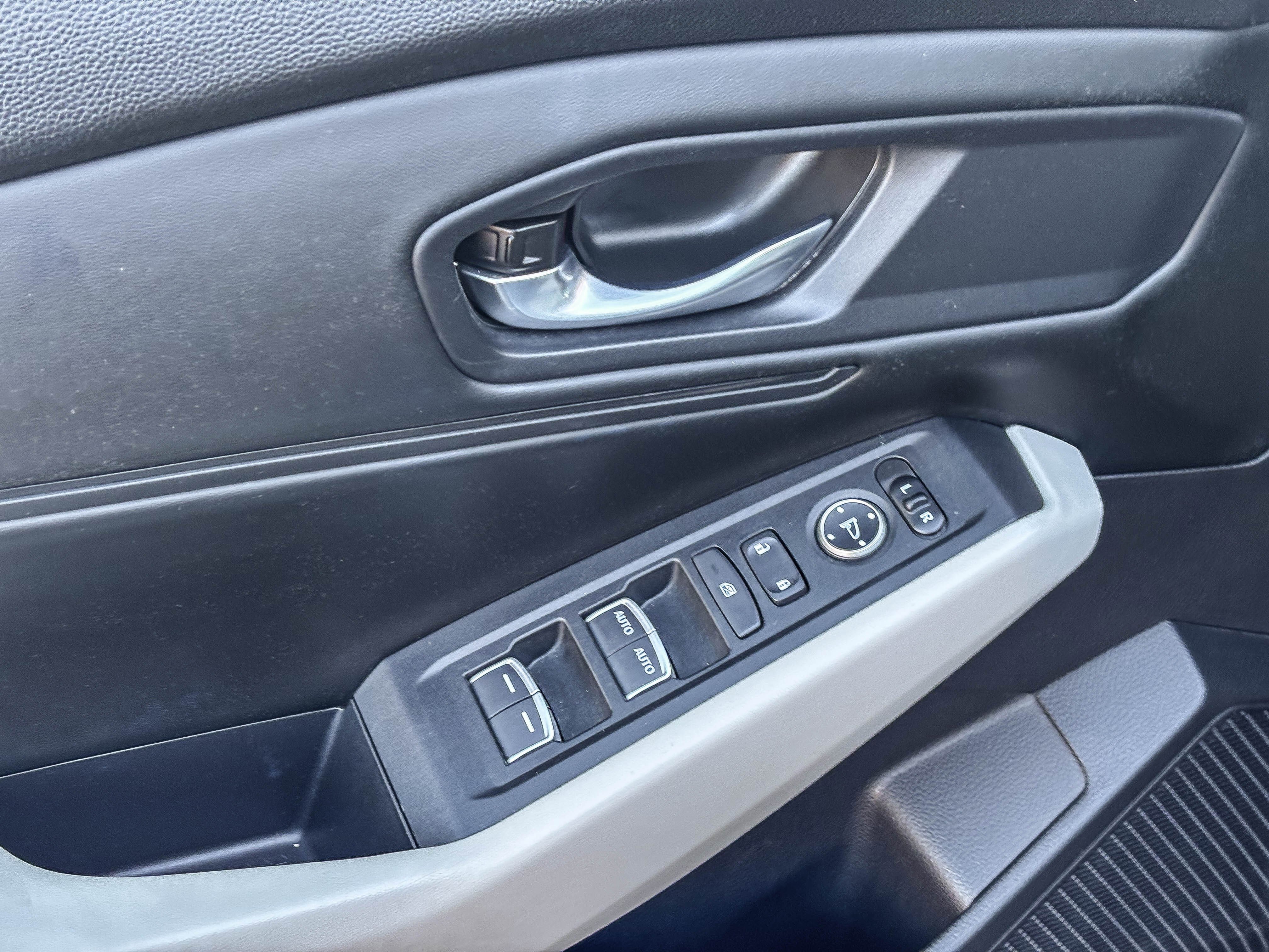 Certified 2024 Honda Accord EX image 22