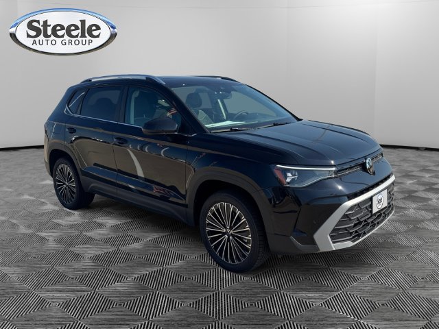 New 2026 Volkswagen Taos SE FWD image 7