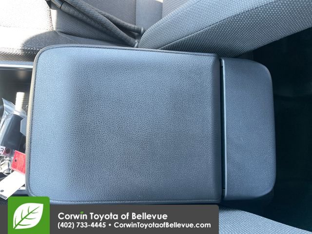 New 2026 Toyota 4Runner SR5 AWD/4WD image 15