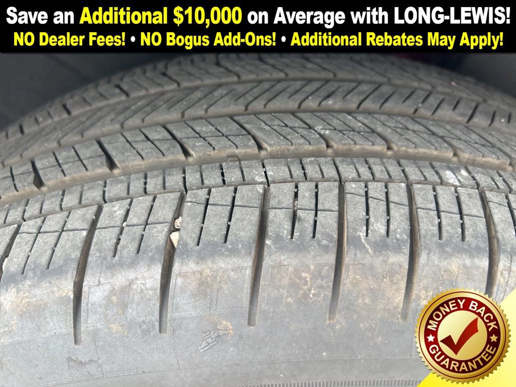 Used 2024 Hyundai Santa Fe SEL image 11