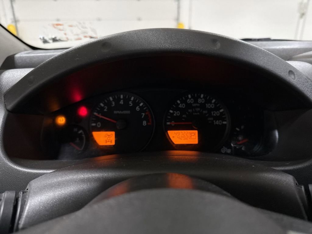 Used 2021 Nissan Frontier SV image 11