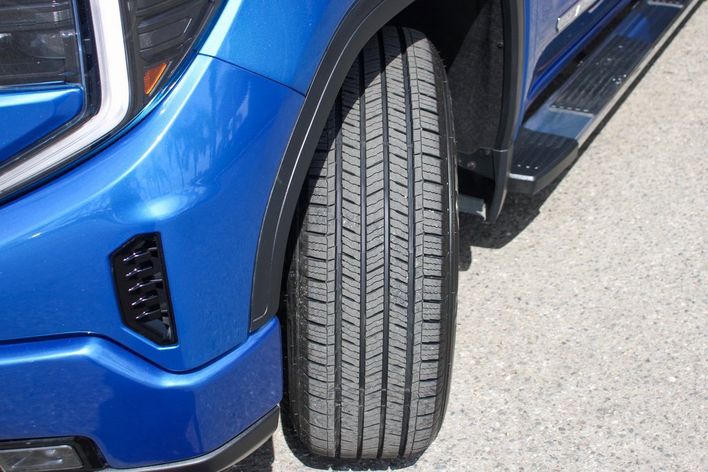 Used 2022 GMC Sierra 1500 Elevation image 40