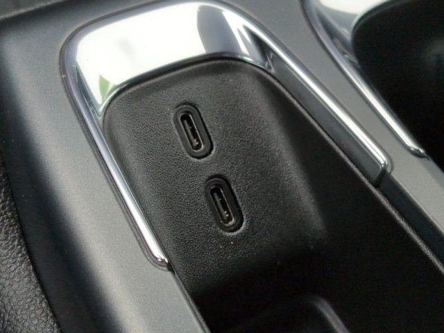 Used 2025 Chevrolet Equinox EV LT FWD image 20