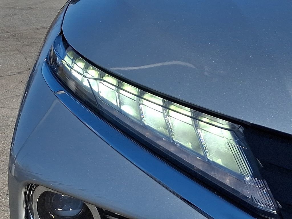 Used 2024 Mitsubishi Eclipse Cross AWD image 12
