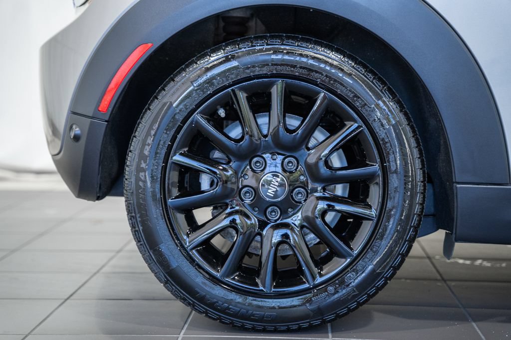 Used 2020 MINI Cooper 2-Door Hardtop FWD image 14