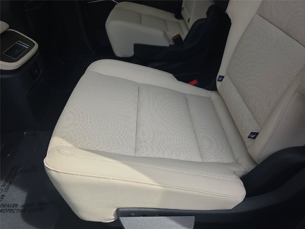 New 2027 Lincoln Navigator Premiere RWD image 13
