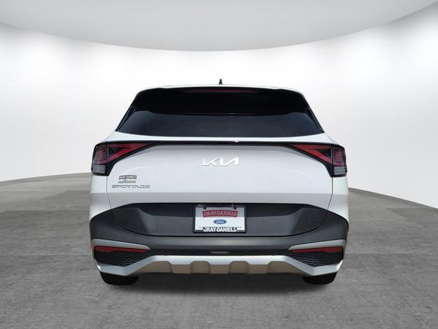 Used 2023 Kia Sportage EX image 5
