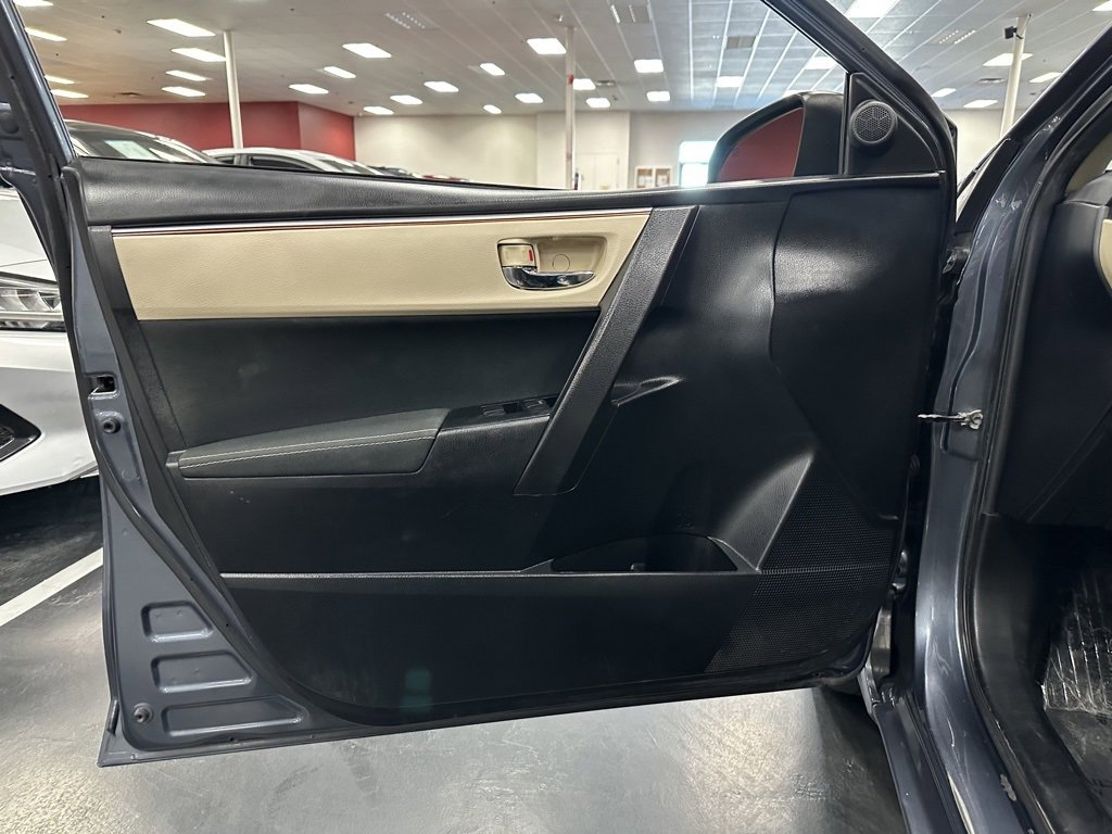 Used 2014 Toyota Corolla LE image 13