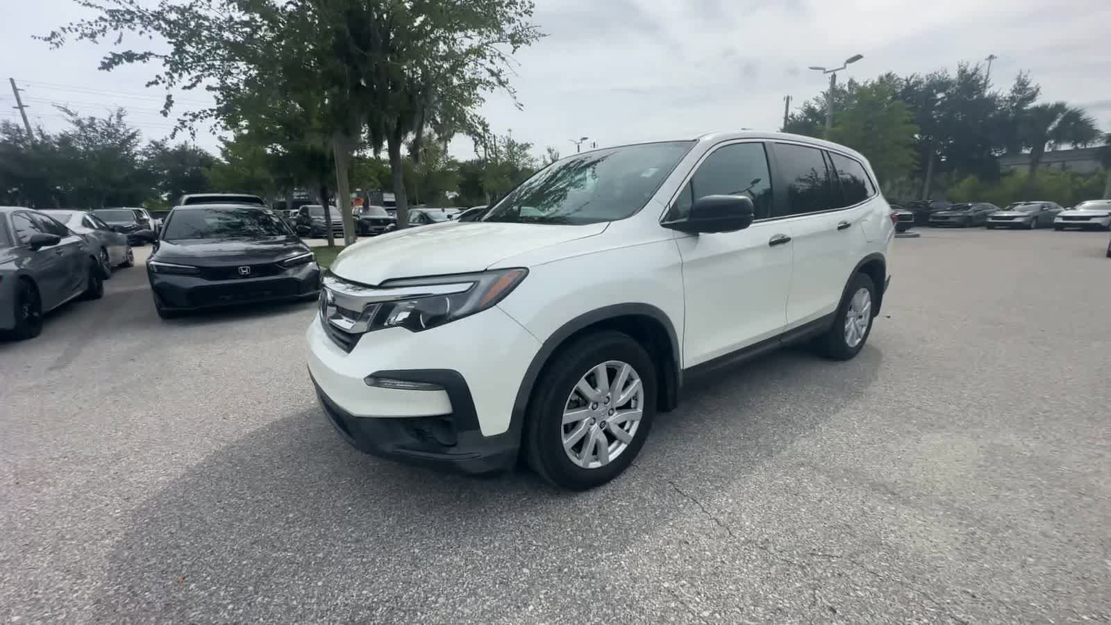 Used 2019 Honda Pilot LX image 4