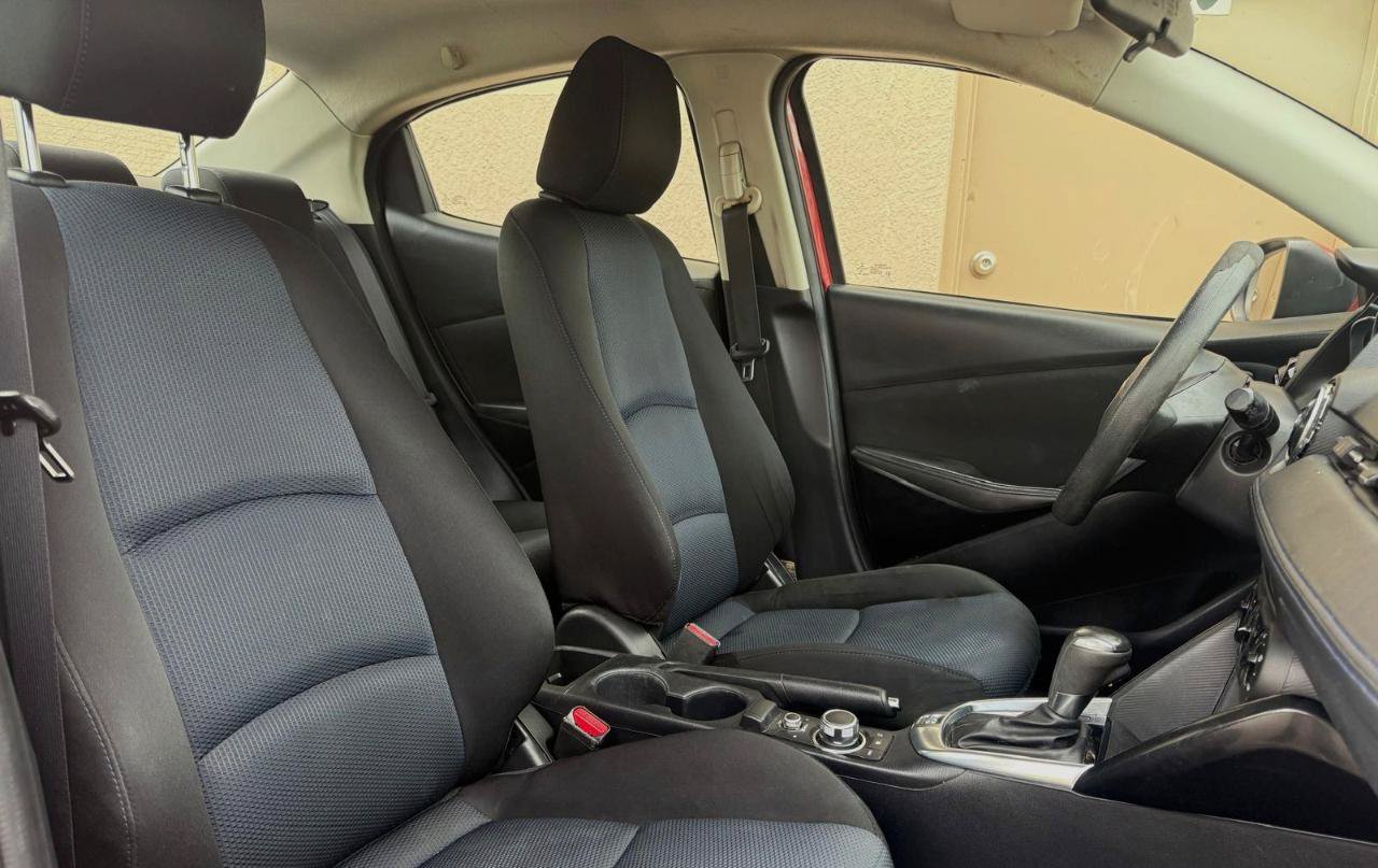 Used 2016 Scion iA FWD image 20