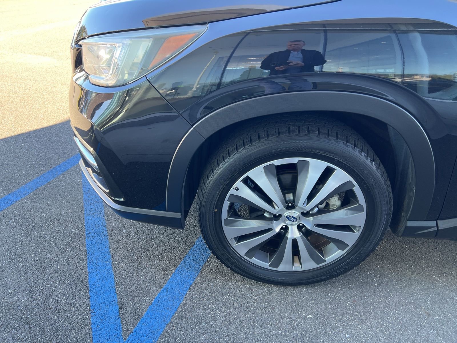 Used 2019 Subaru Ascent Premium AWD/4WD image 3