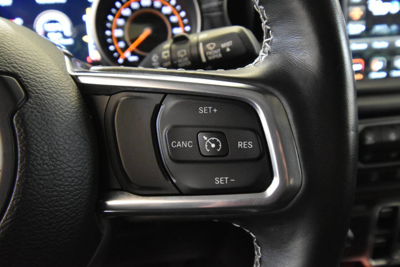 Used 2021 Jeep Wrangler Unlimited Sahara AWD/4WD image 26