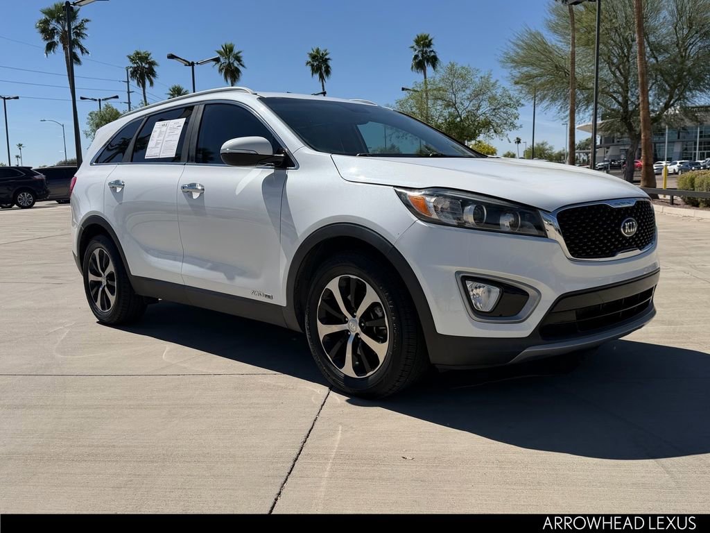 Used 2017 Kia Sorento EX image 9