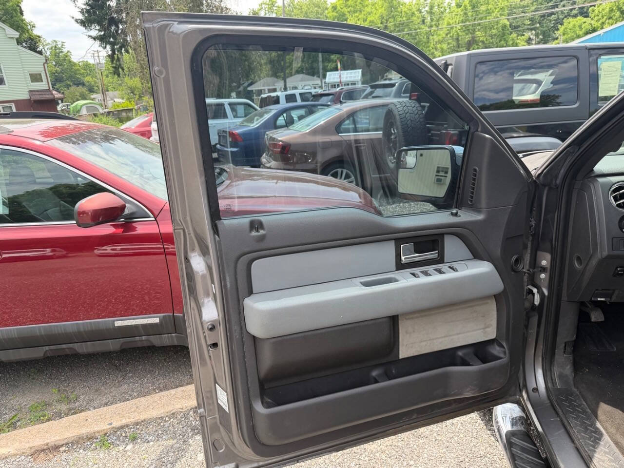 Used 2013 Ford F150 XLT w/ XTR Pkg AWD/4WD image 9