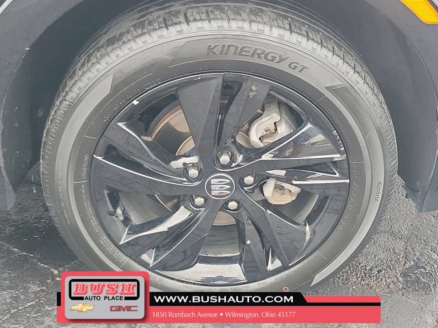 Used 2024 Buick Encore GX Sport Touring AWD/4WD image 6