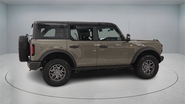 New 2025 Ford Bronco Badlands image 8