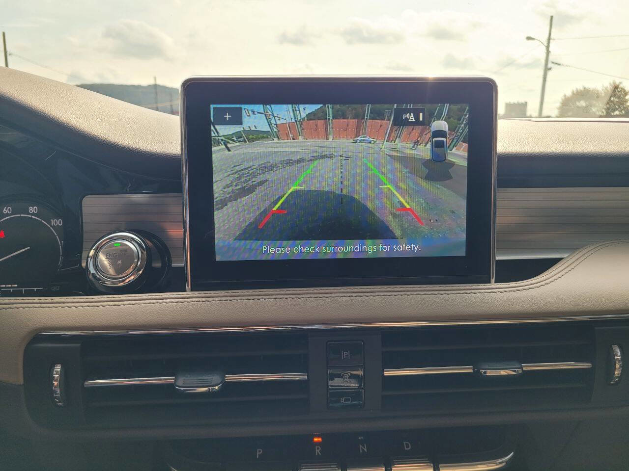 Used 2021 Lincoln Corsair AWD w/ Equipment Group 101A image 23