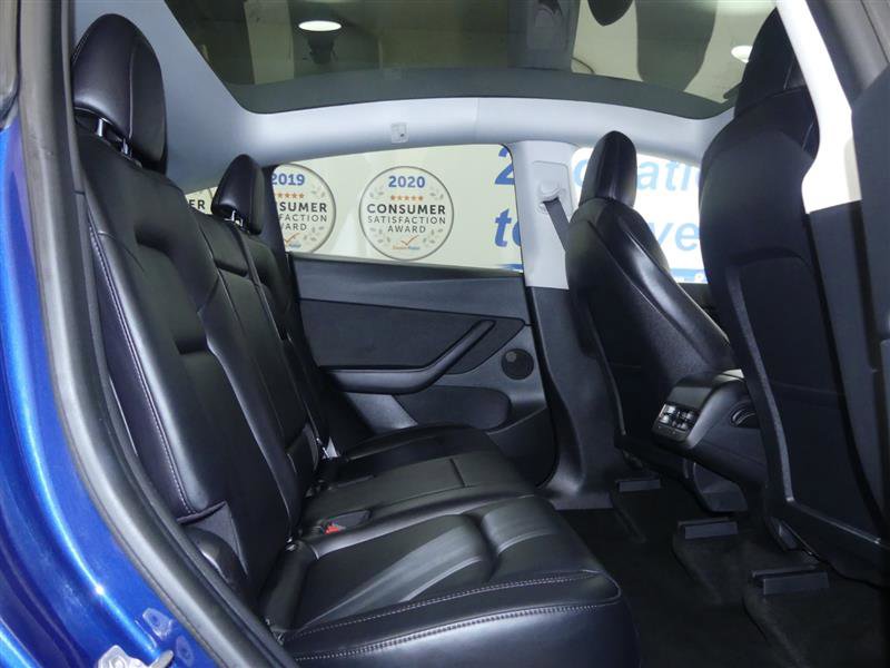Used 2021 Tesla Model Y Long Range image 21