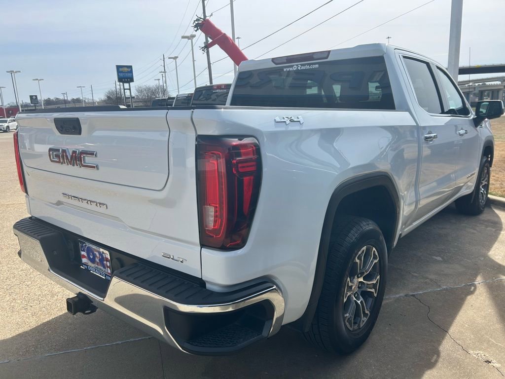Used 2025 GMC Sierra 1500 SLT AWD/4WD image 5