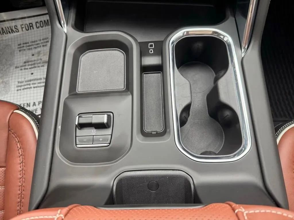 New 2026 GMC Sierra 3500 Denali Ultimate image 15