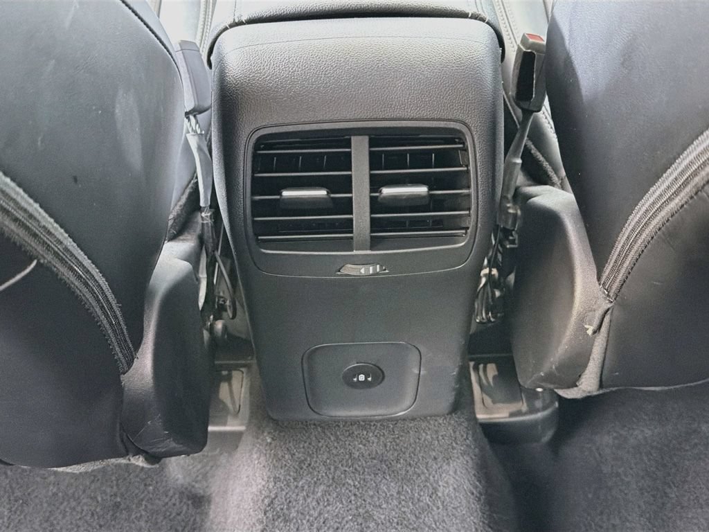 Used 2025 Ford Escape Platinum AWD/4WD image 40