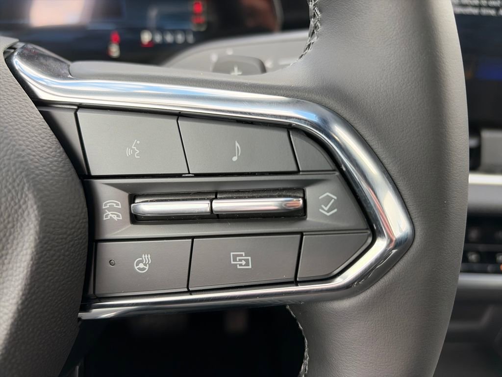 New 2026 Chevrolet Equinox LT w/ Safety and Technology Package image 12