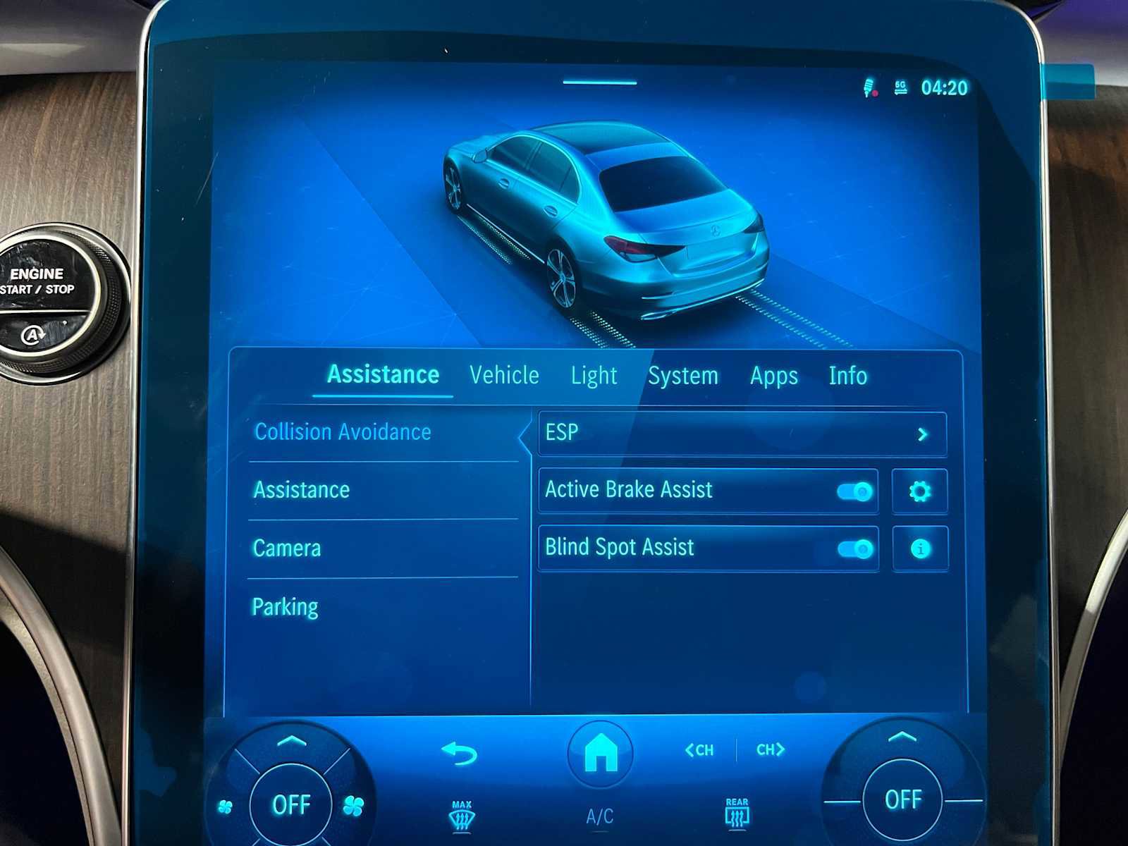 Used 2025 Mercedes-Benz C 300 4MATIC Sedan image 26