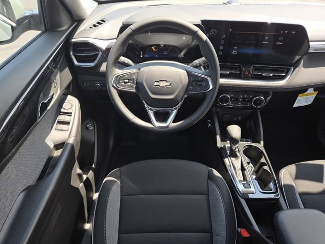 New 2026 Chevrolet TrailBlazer LT w/ Convenience Package FWD image 31